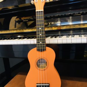 Ukulele Soprano Cam