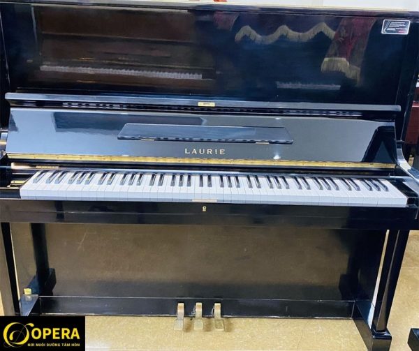 Piano Laurie