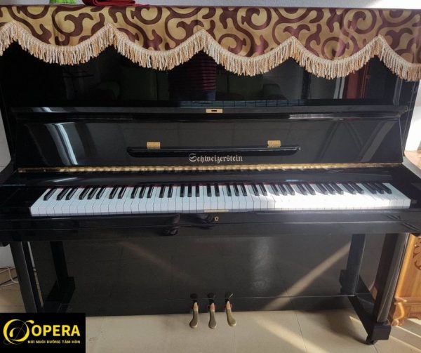 Piano Schmeigerstein
