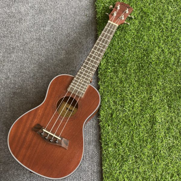 Ukulele Concert BWS đỏ viền