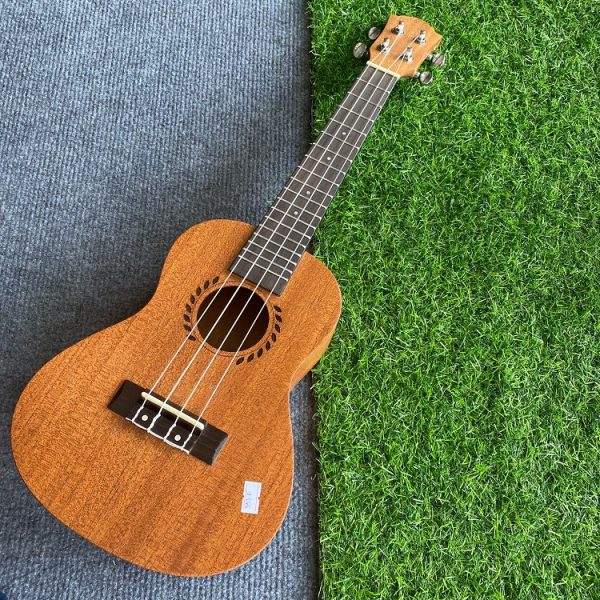 Ukulele Concert màu gỗ