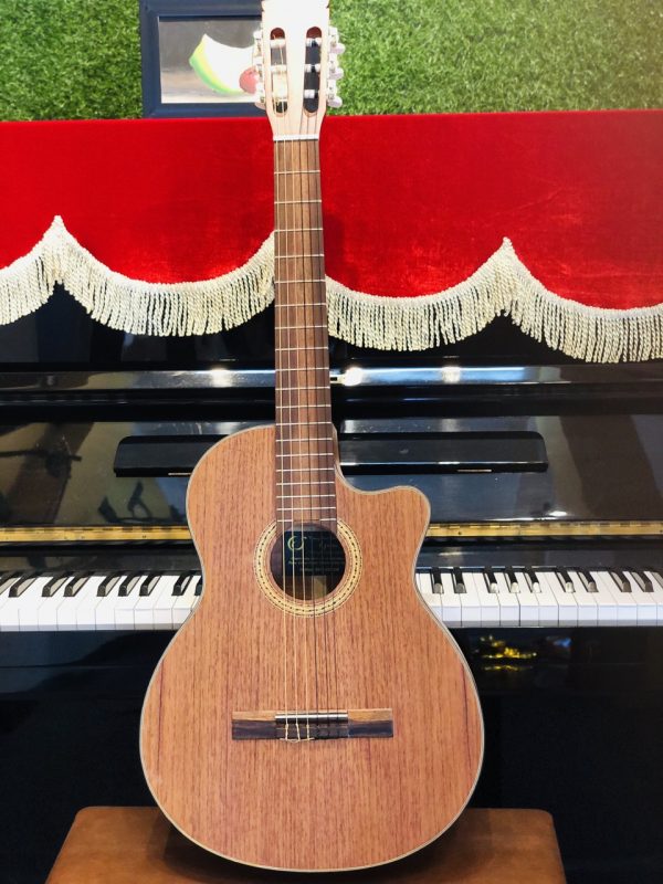 Guitar Classic khuyết OCK230