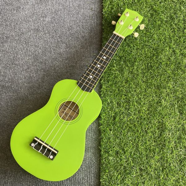 Ukulele Soprano Xanh