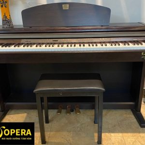 Piano Yamaha CLP930