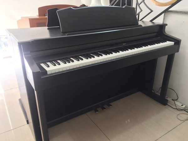 Piano Krog C8500