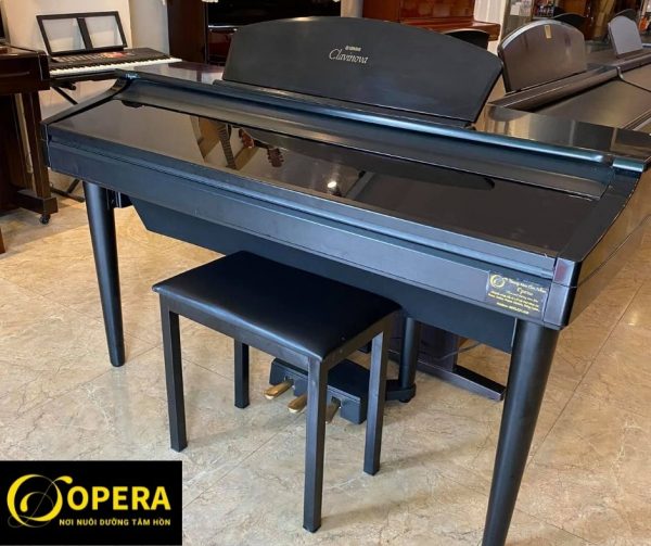 Piano Yamaha CVP107