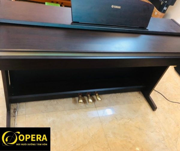 Piano Yamaha YDP123R