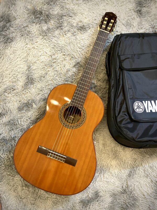 CLASSIC YAMAHA G180